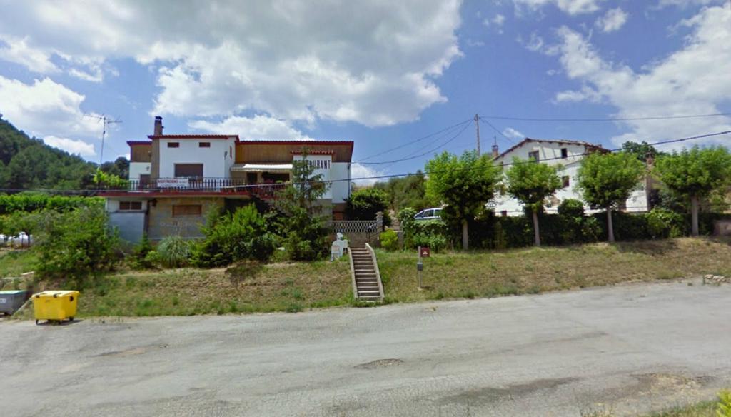 קרדונה Hostal El Violi מראה חיצוני תמונה